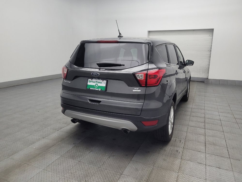 Used 2019 Ford Escape SE FWD image 9