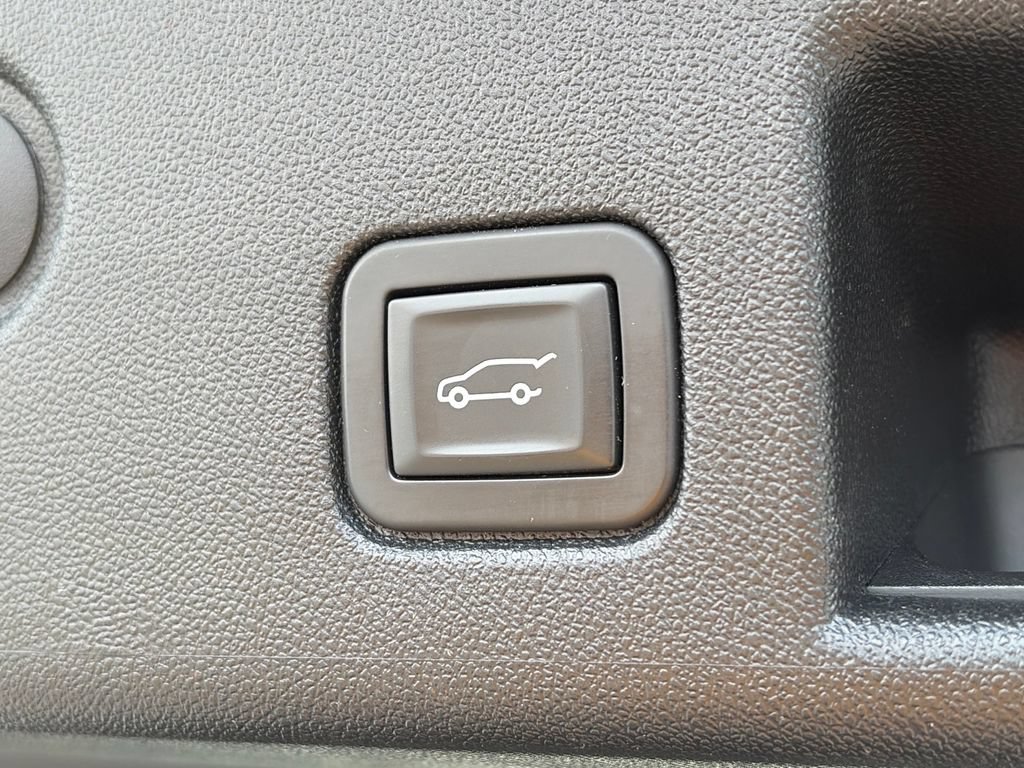 Used 2019 Chevrolet Equinox LT AWD/4WD image 8