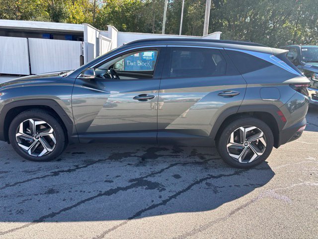 Used 2022 Hyundai Tucson Limited AWD/4WD image 5