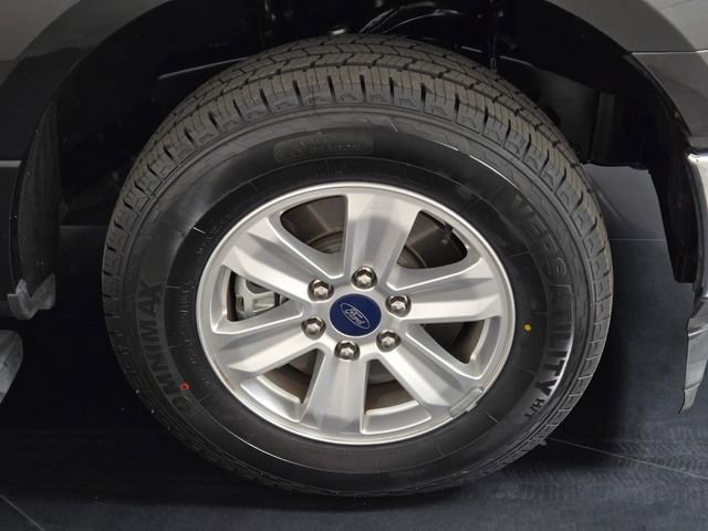 Used 2020 Ford F150 XLT w/ Trailer Tow Package image 10