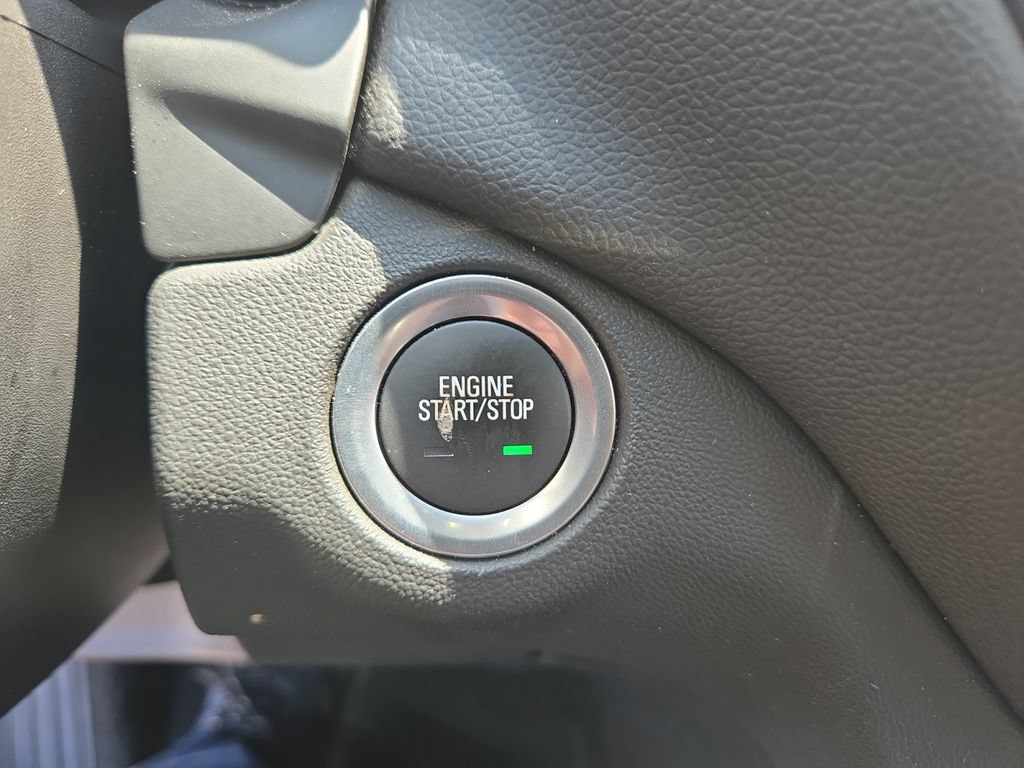 Used 2024 Chevrolet Equinox LT FWD image 31