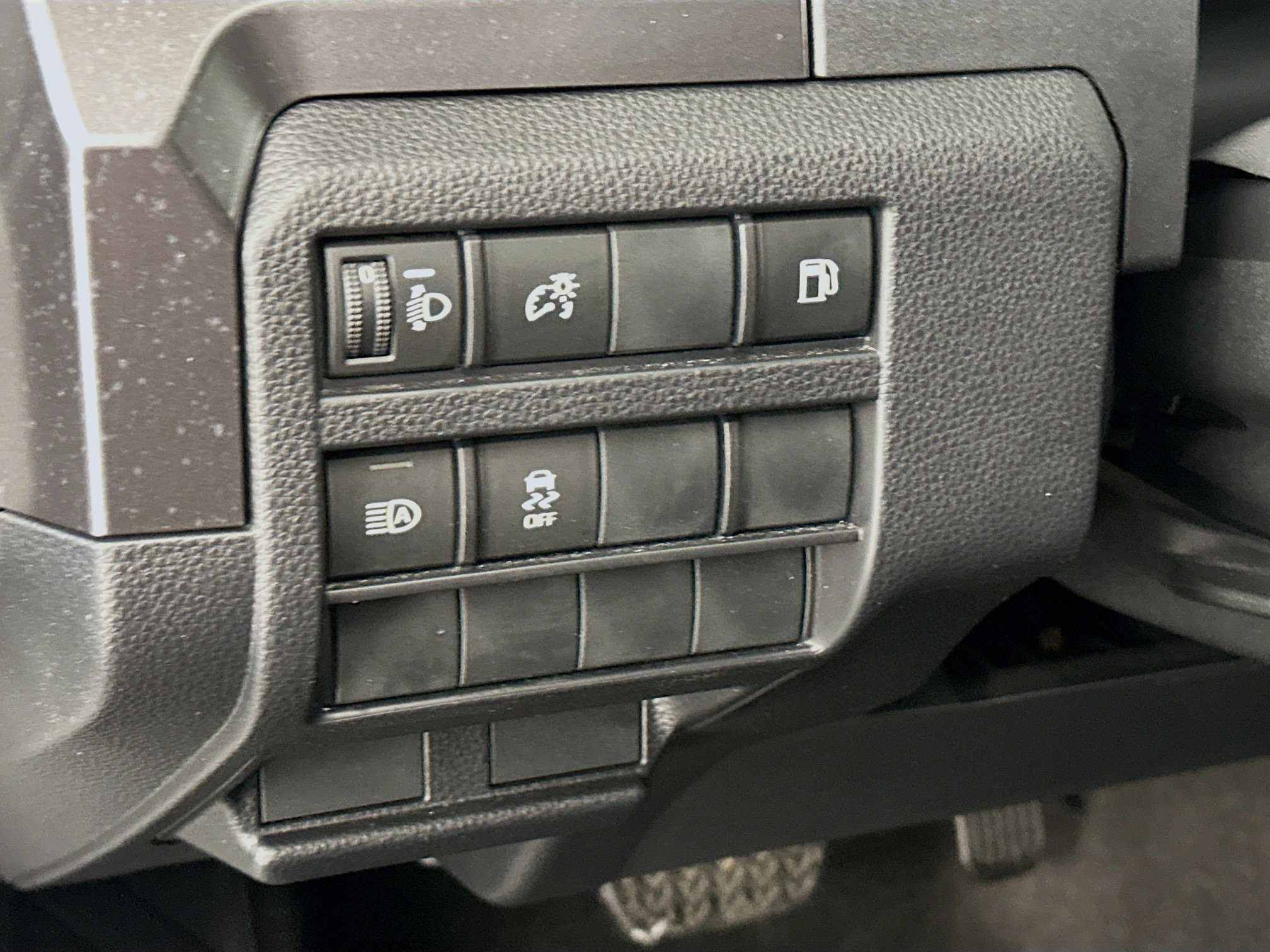 Used 2025 Toyota 4Runner SR5 image 17