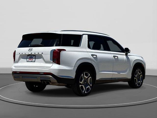Used 2023 Hyundai Palisade Limited w/ Cargo Package FWD image 5