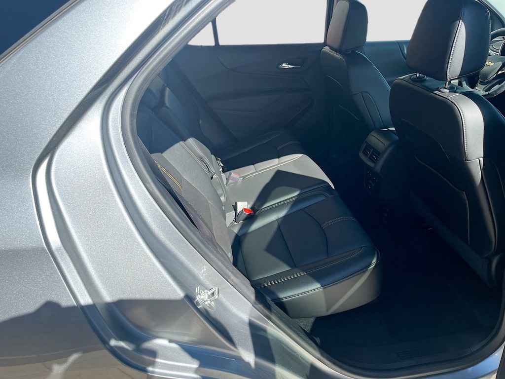 Used 2024 Chevrolet Equinox Premier image 27