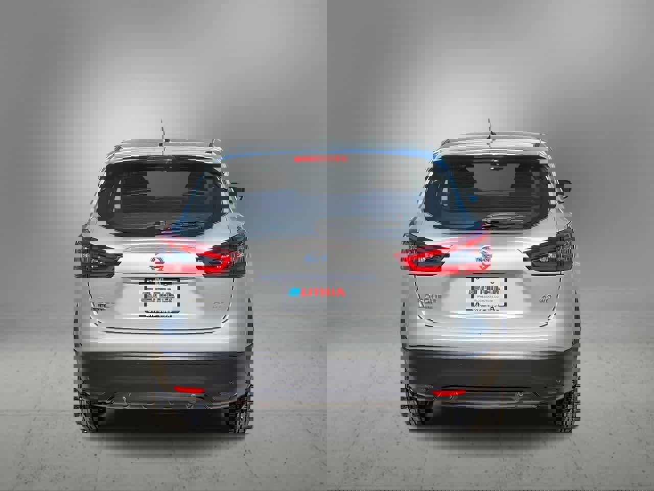 Used 2020 Nissan Rogue Sport S image 7