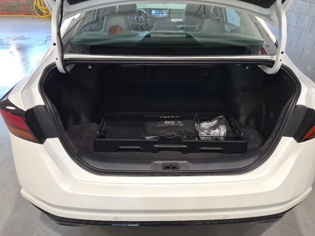 New 2026 Nissan Altima 2.5 SR FWD image 18