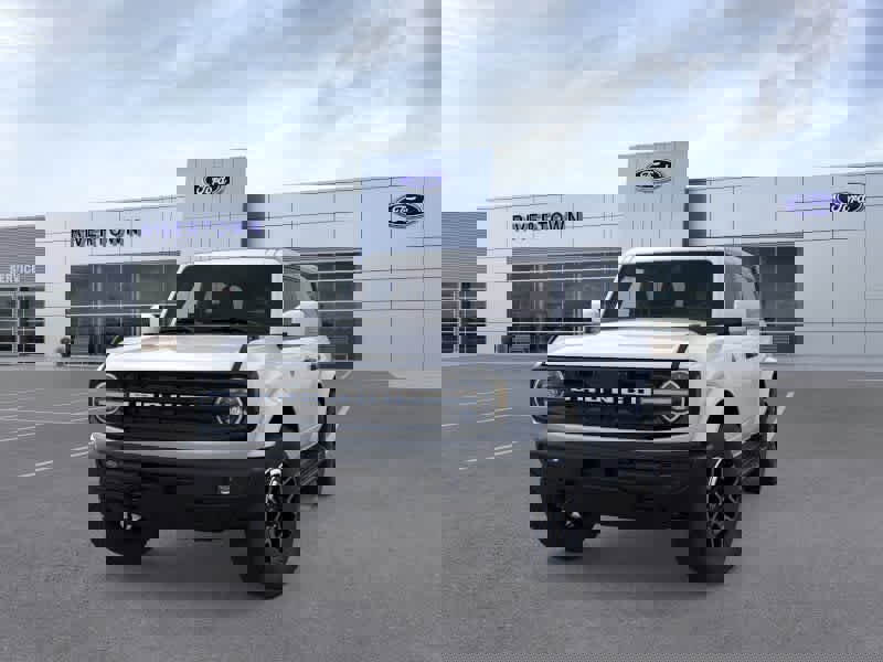 New 2026 Ford Bronco Outer Banks image 2