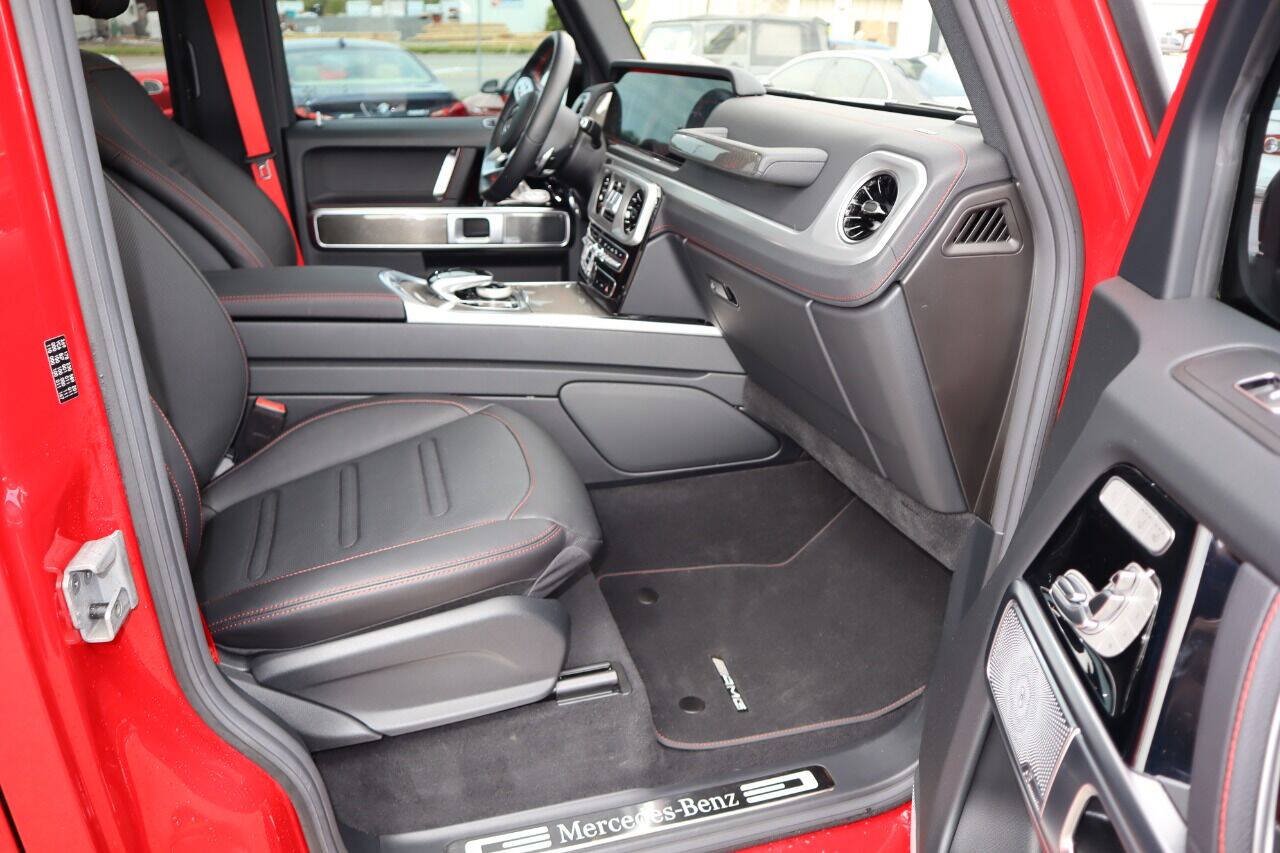 Used 2021 Mercedes-Benz G 550 image 41