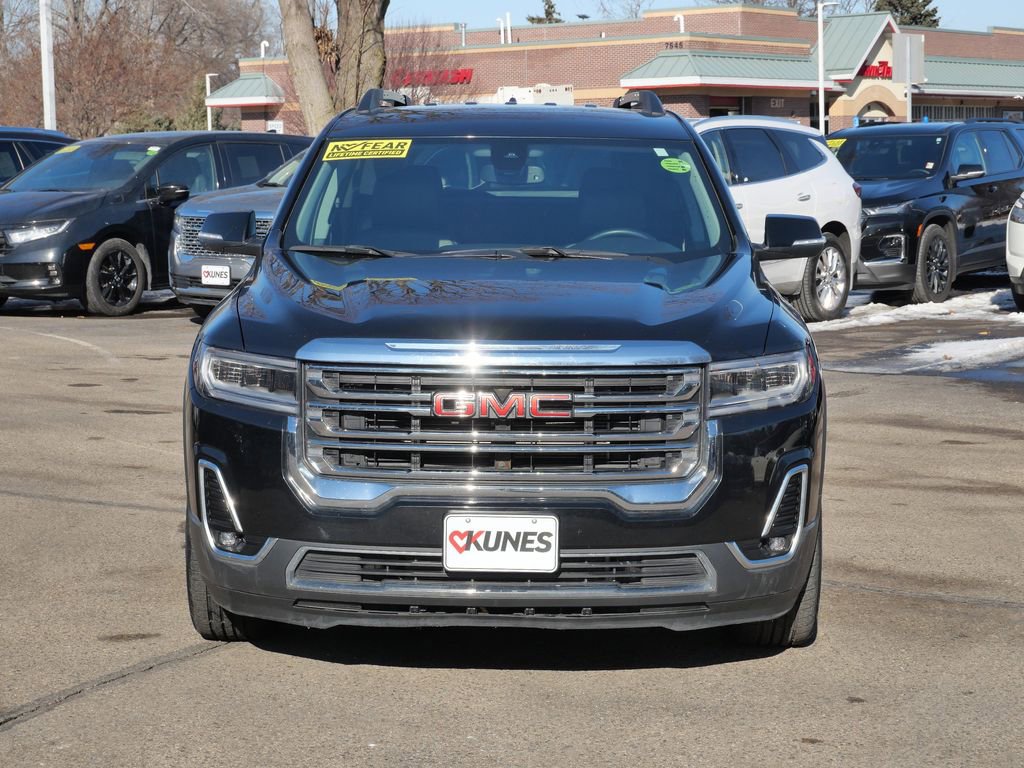 Used 2023 GMC Acadia SLT image 2