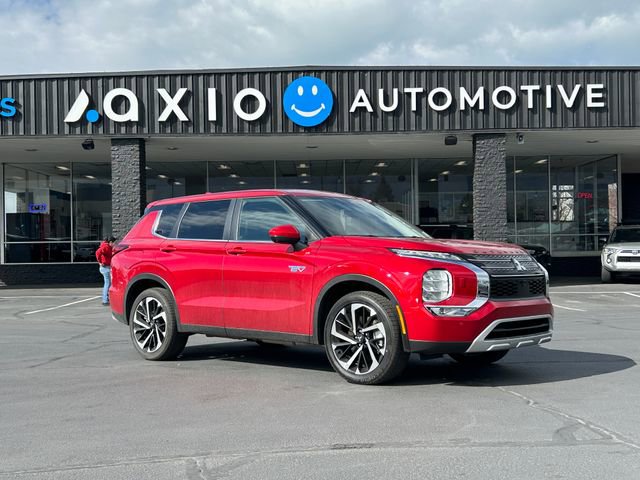 Used 2025 Mitsubishi Outlander SE AWD/4WD image 1