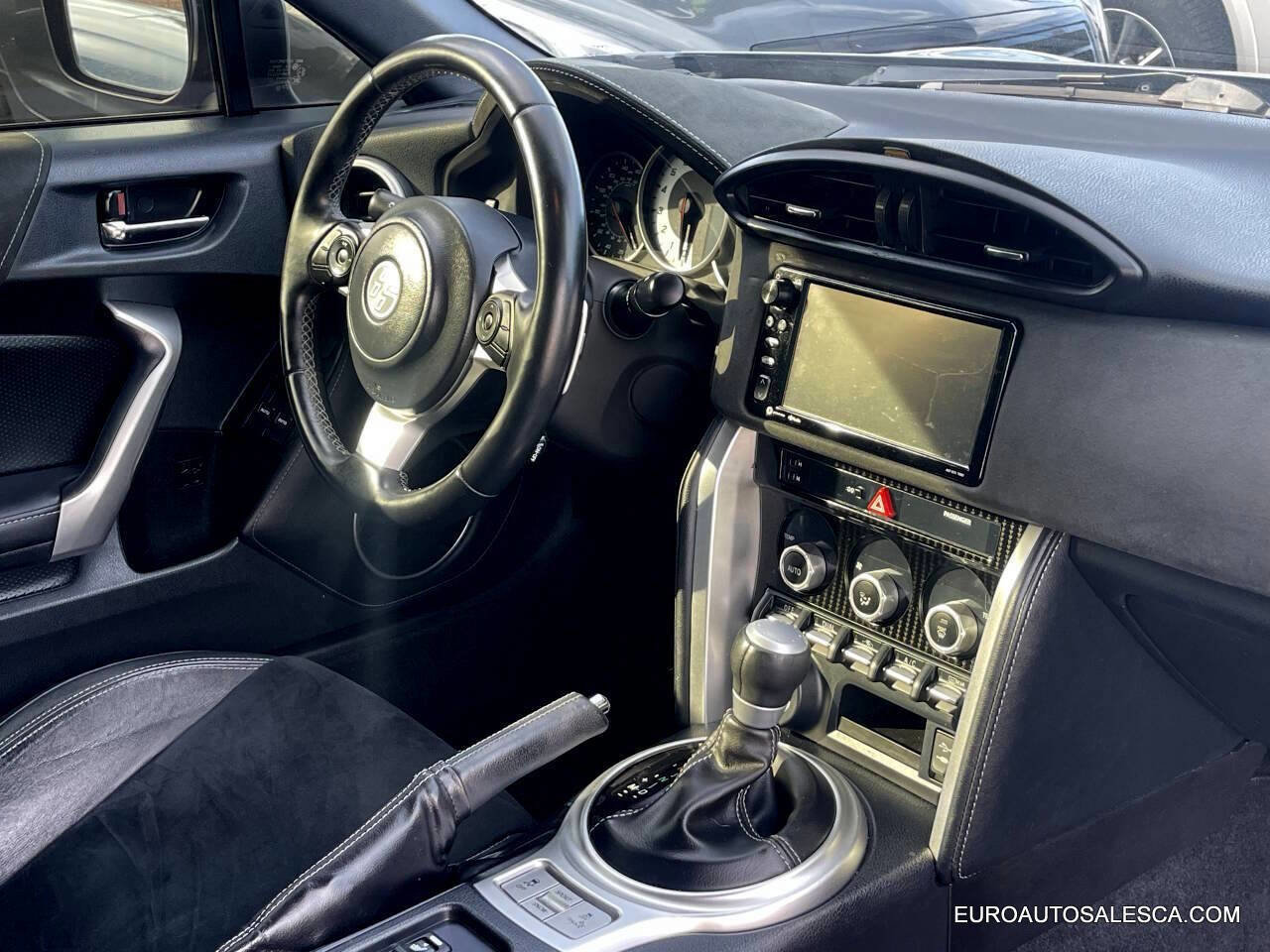 Used 2018 Toyota 86 image 23