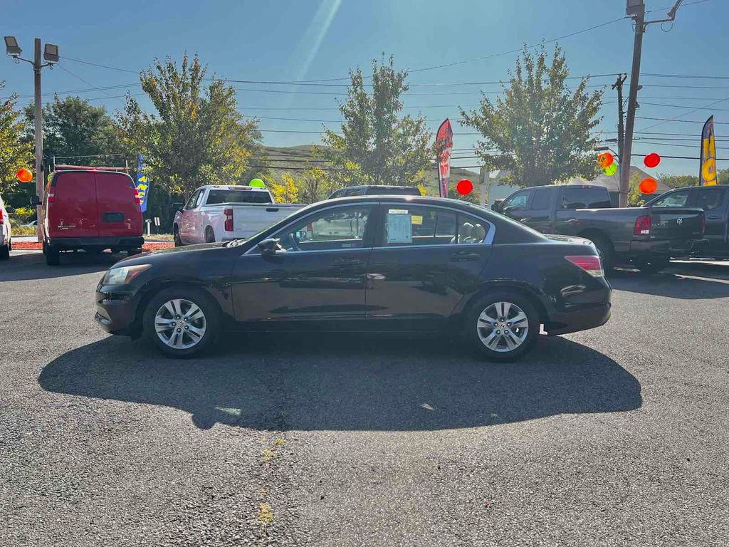 Used 2011 Honda Accord LX-P image 4