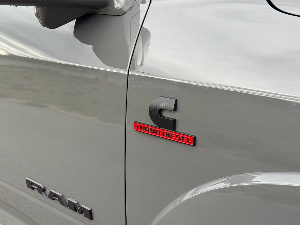 Used 2026 RAM 3500 Limited image 16
