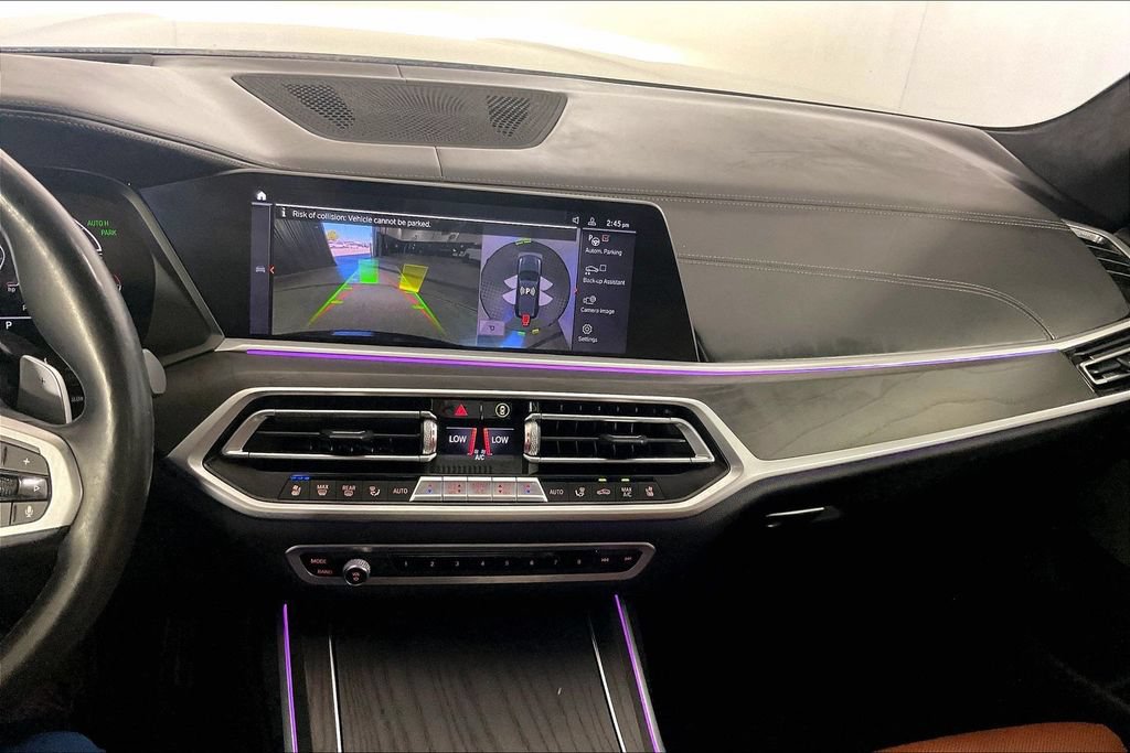 Used 2021 BMW X7 xDrive40i w/ M Sport Package AWD/4WD image 30