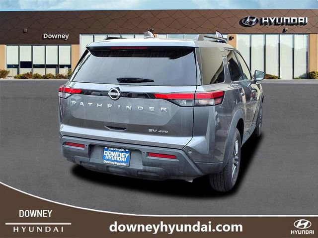 Used 2024 Nissan Pathfinder SV image 4