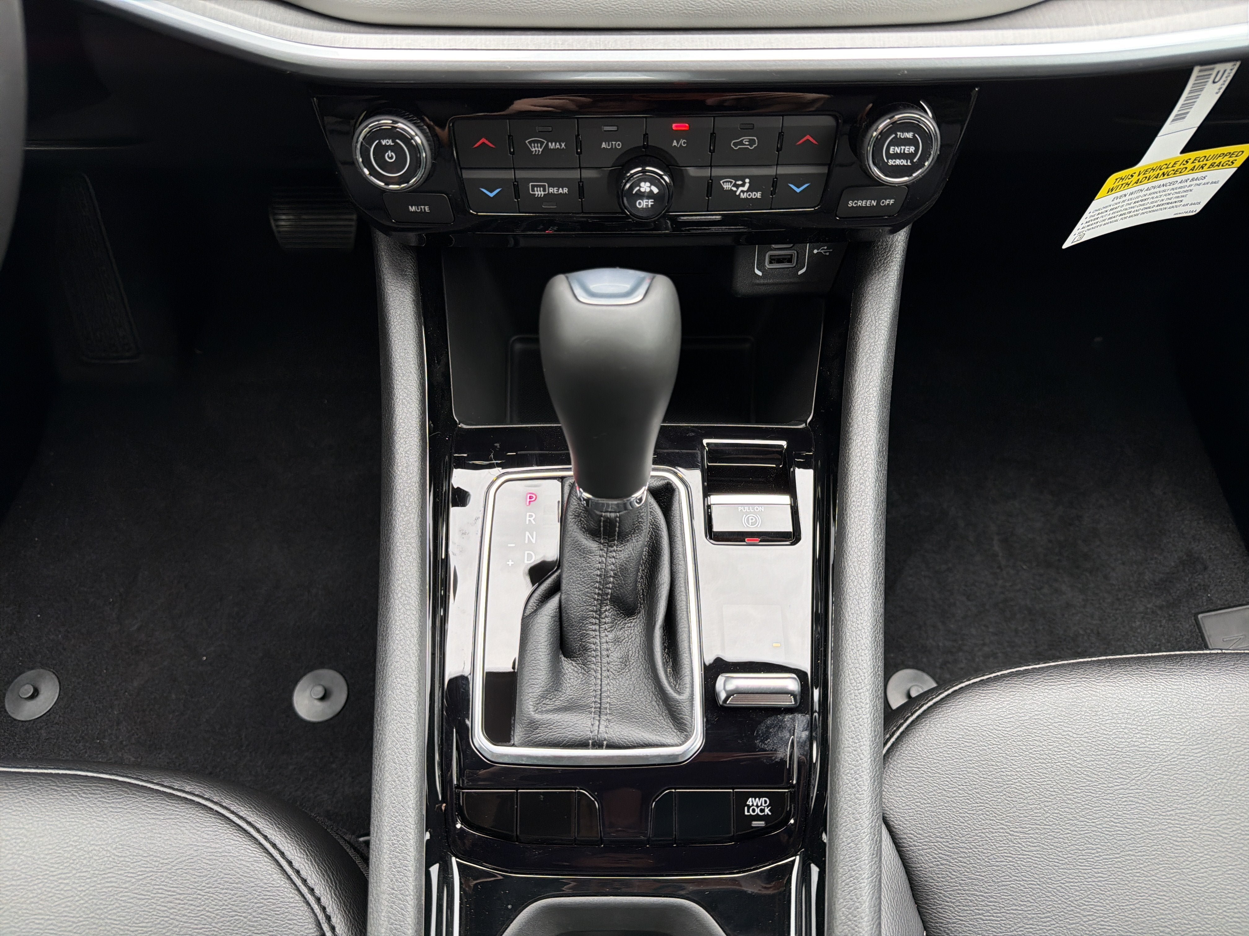 New 2026 Jeep Compass Limited AWD/4WD image 17