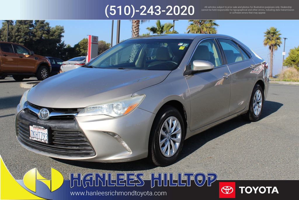 Used 2015 Toyota Camry LE FWD image 3