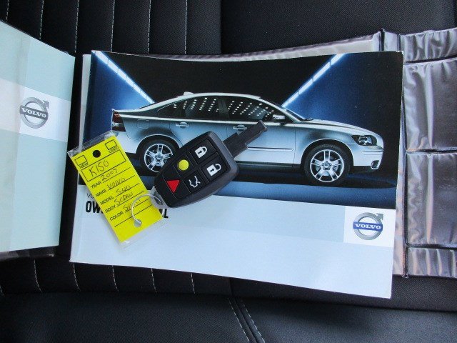 Used 2007 Volvo S40 2.4i FWD image 25