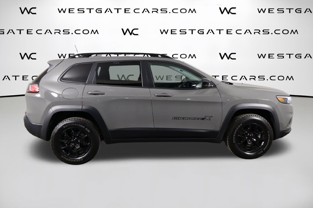 Used 2022 Jeep Cherokee Latitude w/ Trailer Tow Group AWD/4WD image 45