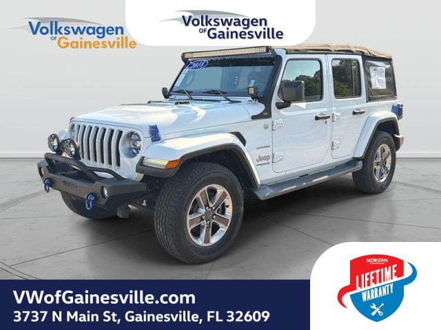 Used 2018 Jeep Wrangler Unlimited Sahara AWD/4WD image 8