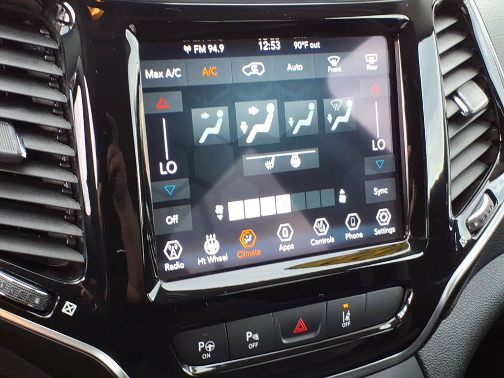 Used 2022 Jeep Cherokee Limited AWD/4WD image 29
