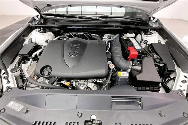 Used 2024 Toyota Camry XSE image 8