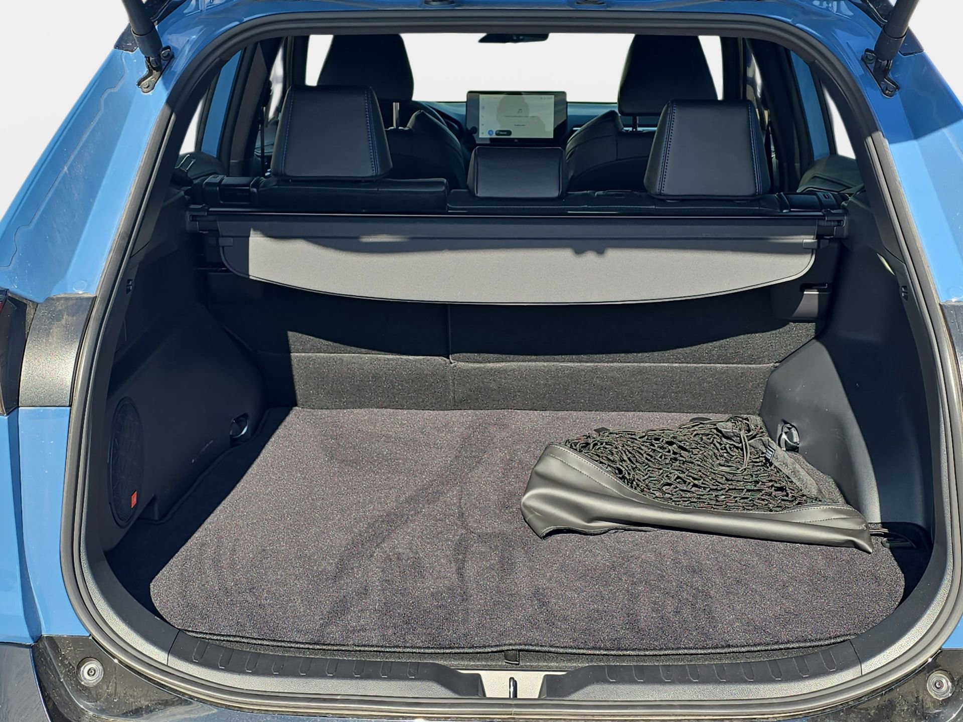 Used 2024 Toyota RAV4 XSE w/ Advanced Technology Package image 12