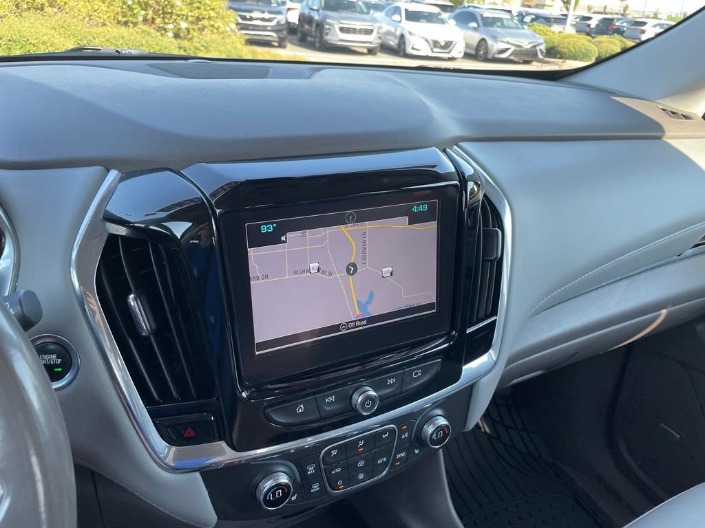 Used 2019 Chevrolet Traverse LT w/ LT Premium Package AWD/4WD image 16