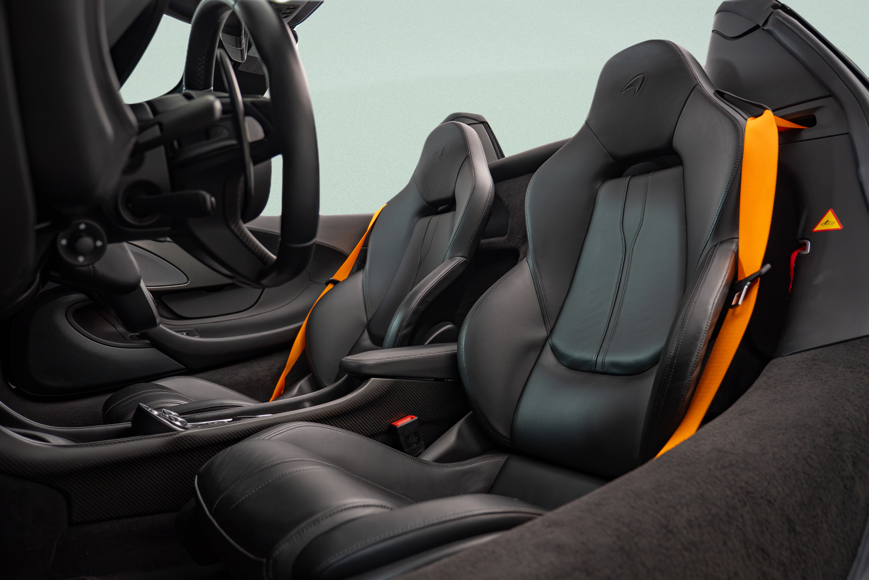 Used 2019 McLaren 570S Spider RWD image 10