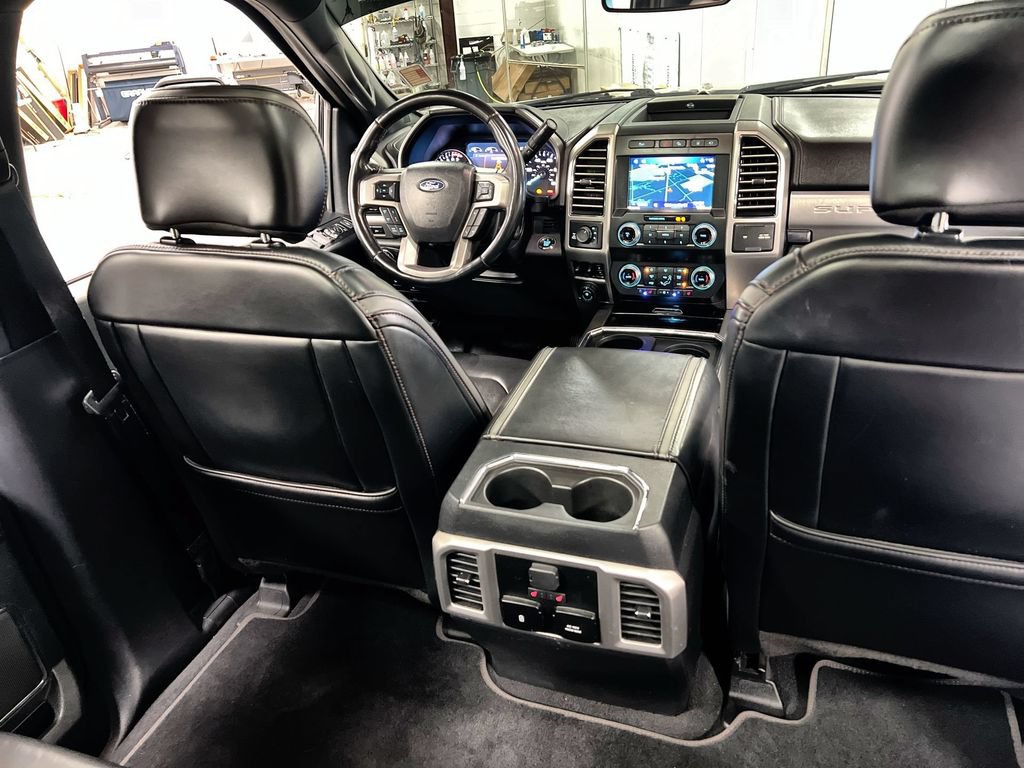 Used 2021 Ford F250 Platinum w/ Tremor Off-Road Package AWD/4WD image 20
