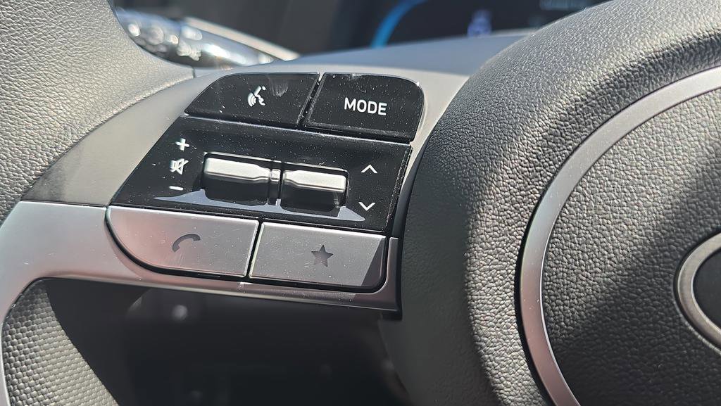 New 2026 Hyundai Elantra SE FWD image 23