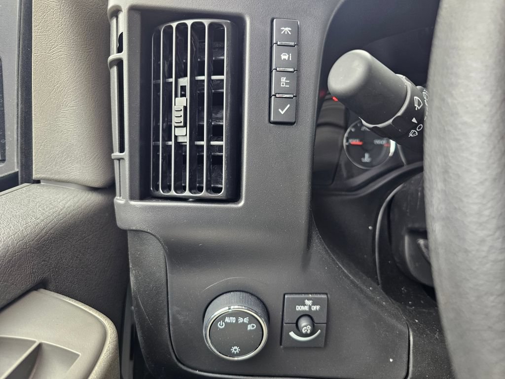 New 2025 Chevrolet Express 3500 w/ Power Convenience Package RWD image 28
