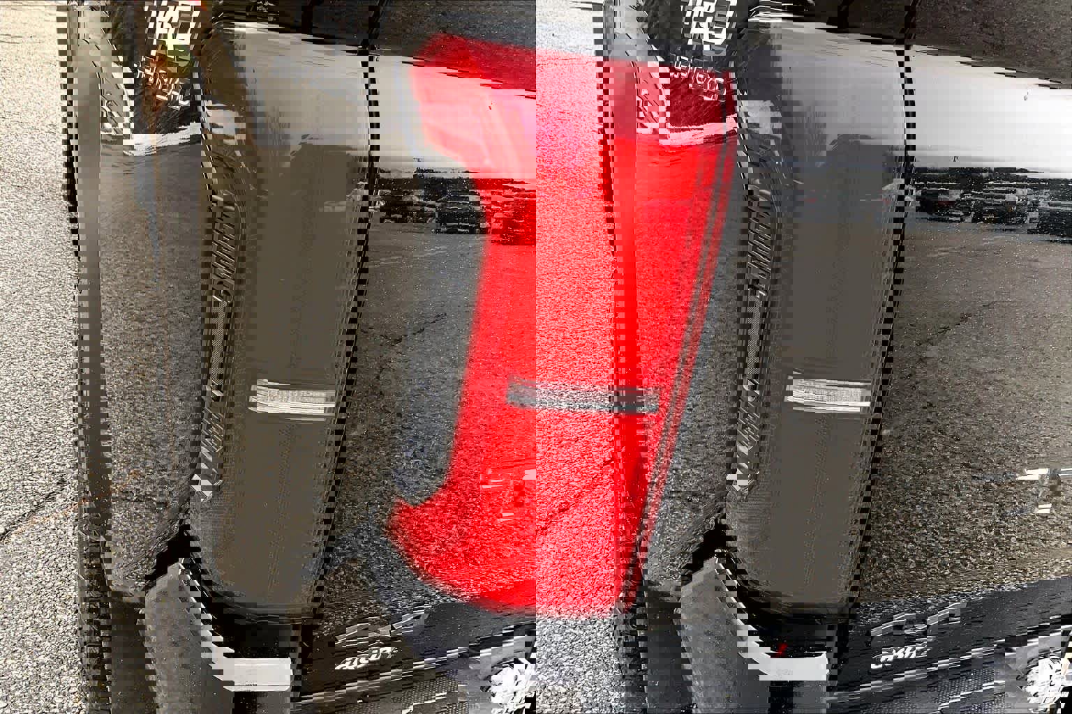 Used 2024 Toyota Tacoma TRD Off-Road w/ TRD Off Road Premium Package image 28