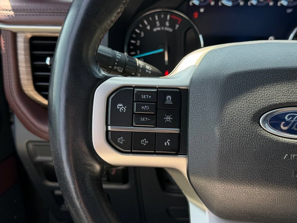 Used 2023 Ford Expedition Limited AWD/4WD image 15