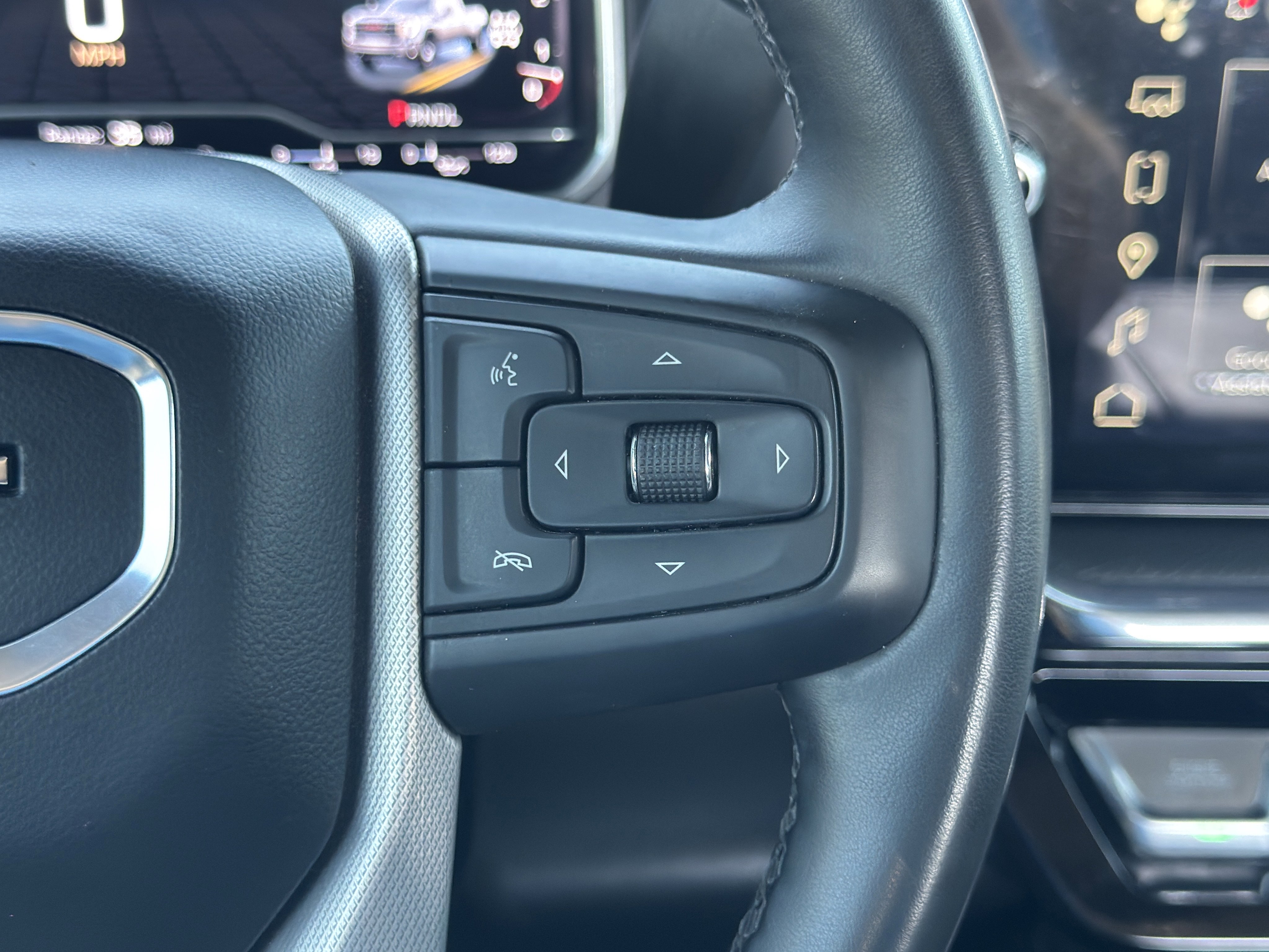 Used 2024 GMC Sierra 3500 Denali w/ Denali Reserve Package image 86