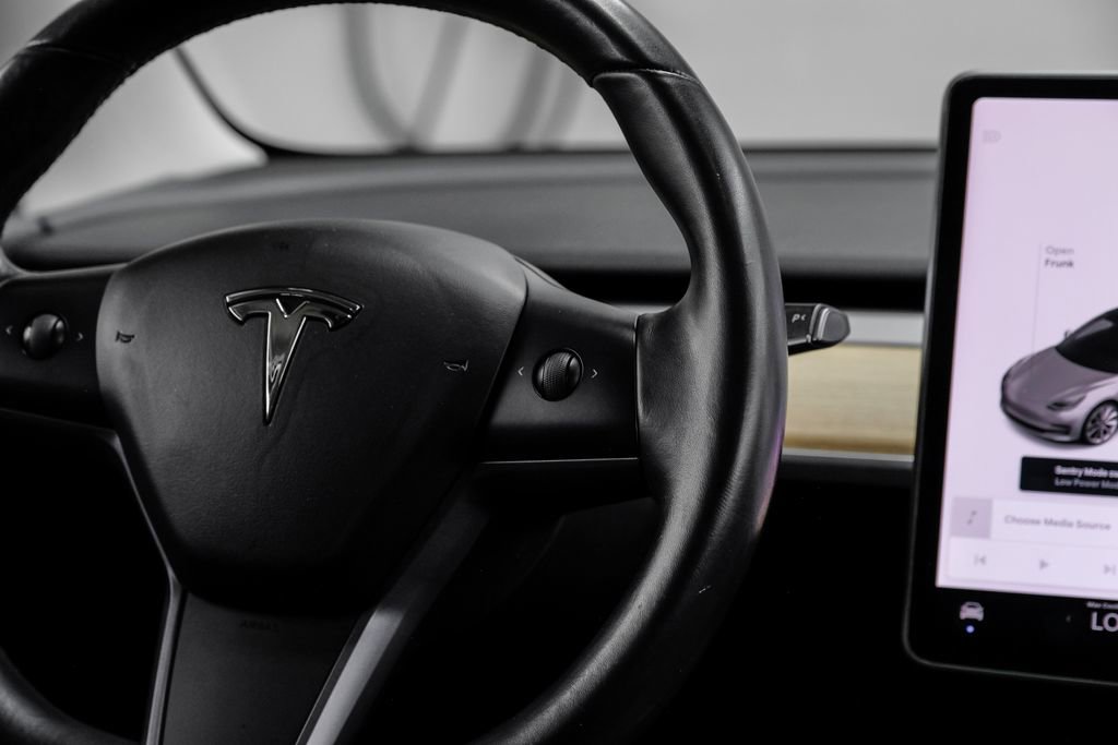 Used 2018 Tesla Model 3 Mid Range image 24