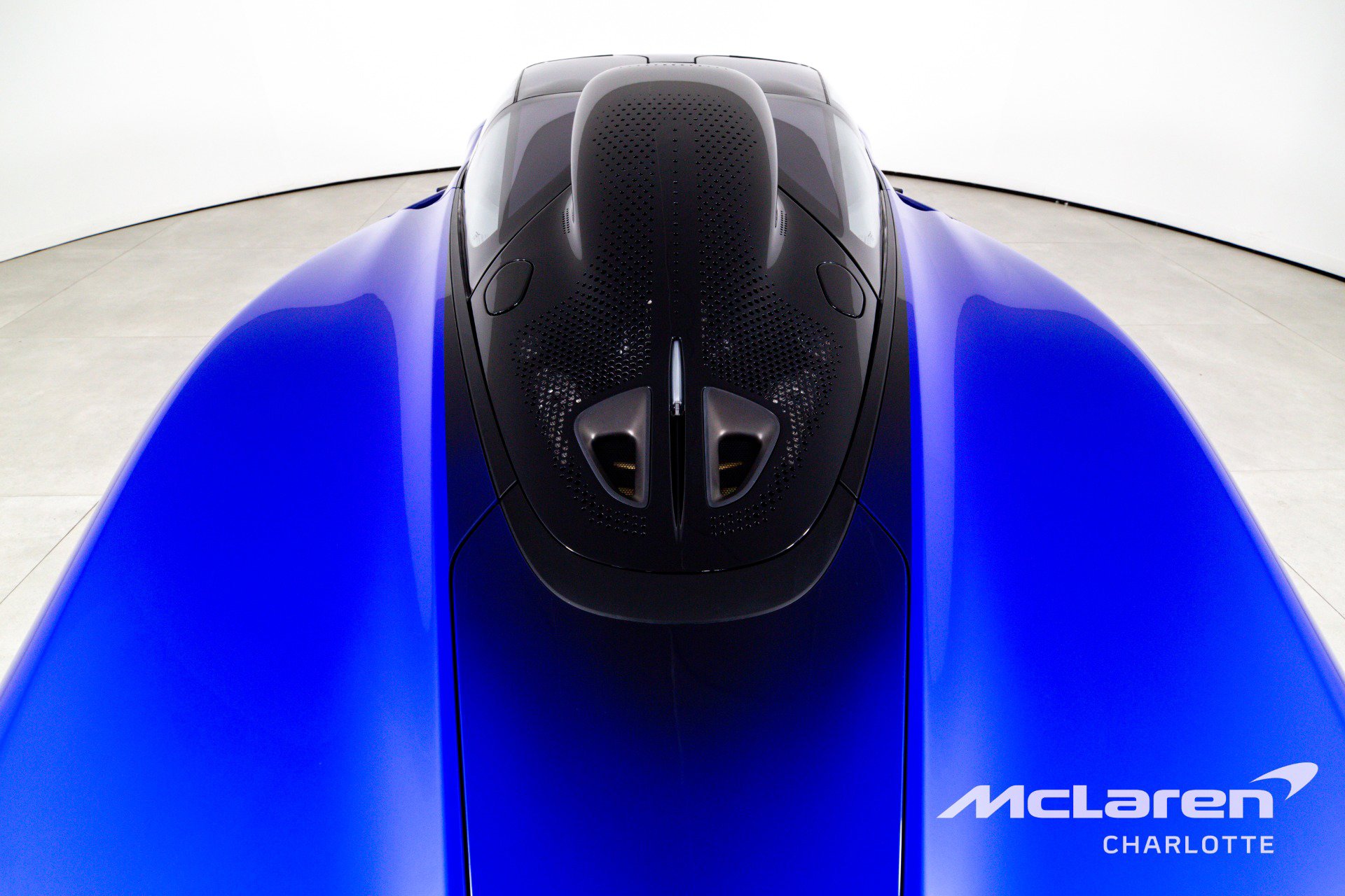 Used 2020 McLaren Speedtail RWD image 29