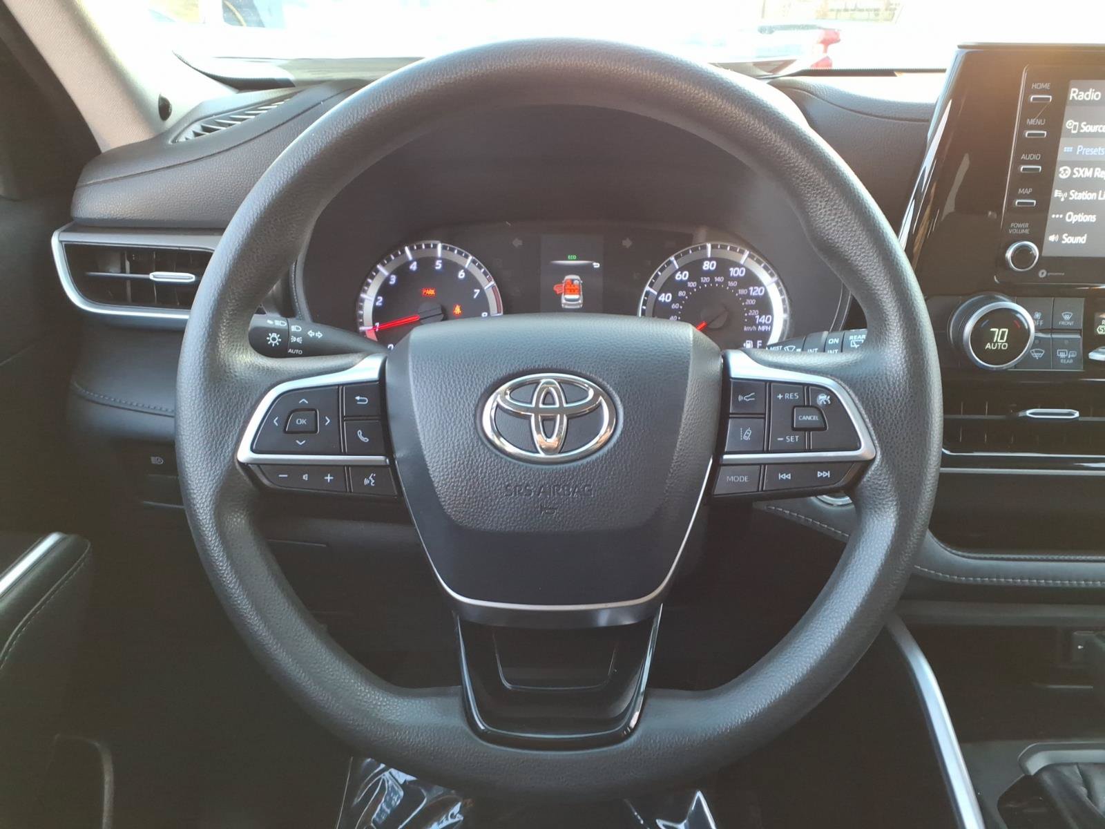 Certified 2020 Toyota Highlander L FWD image 12