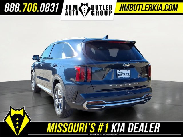Used 2021 Kia Sorento S FWD image 4