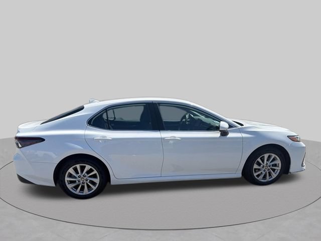 Used 2023 Toyota Camry LE FWD image 6