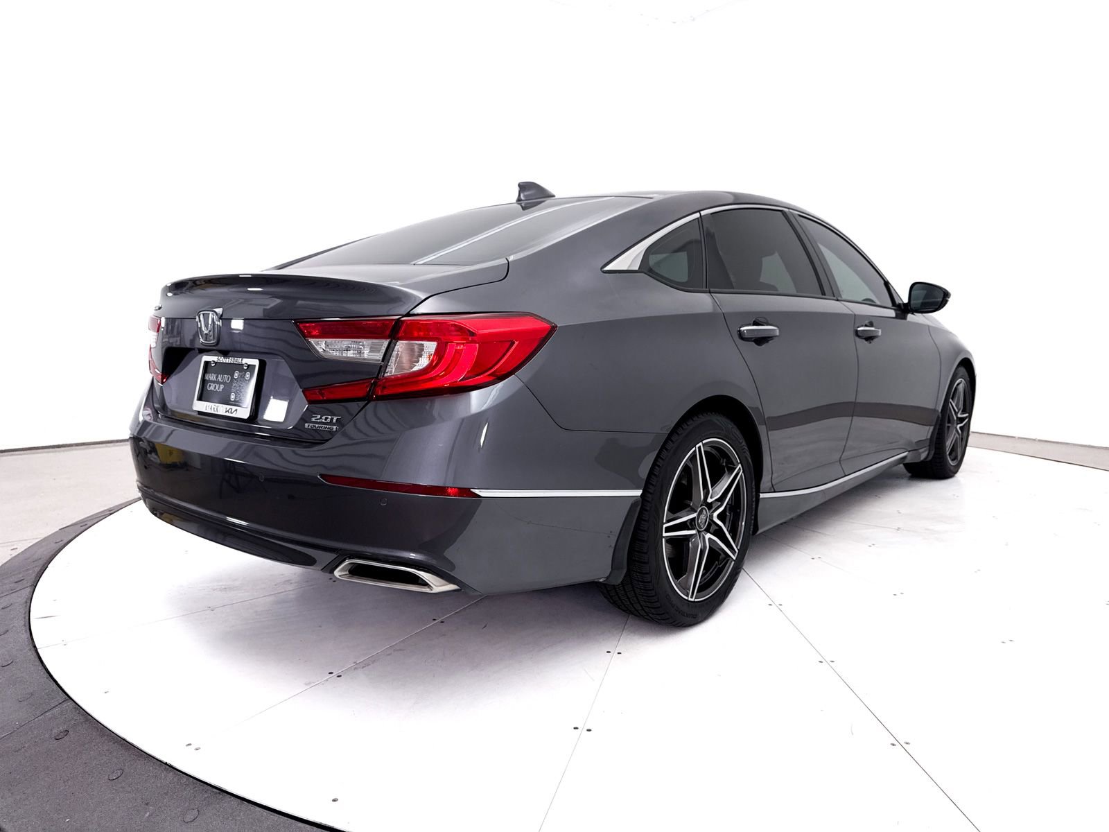 Used 2019 Honda Accord Touring image 18