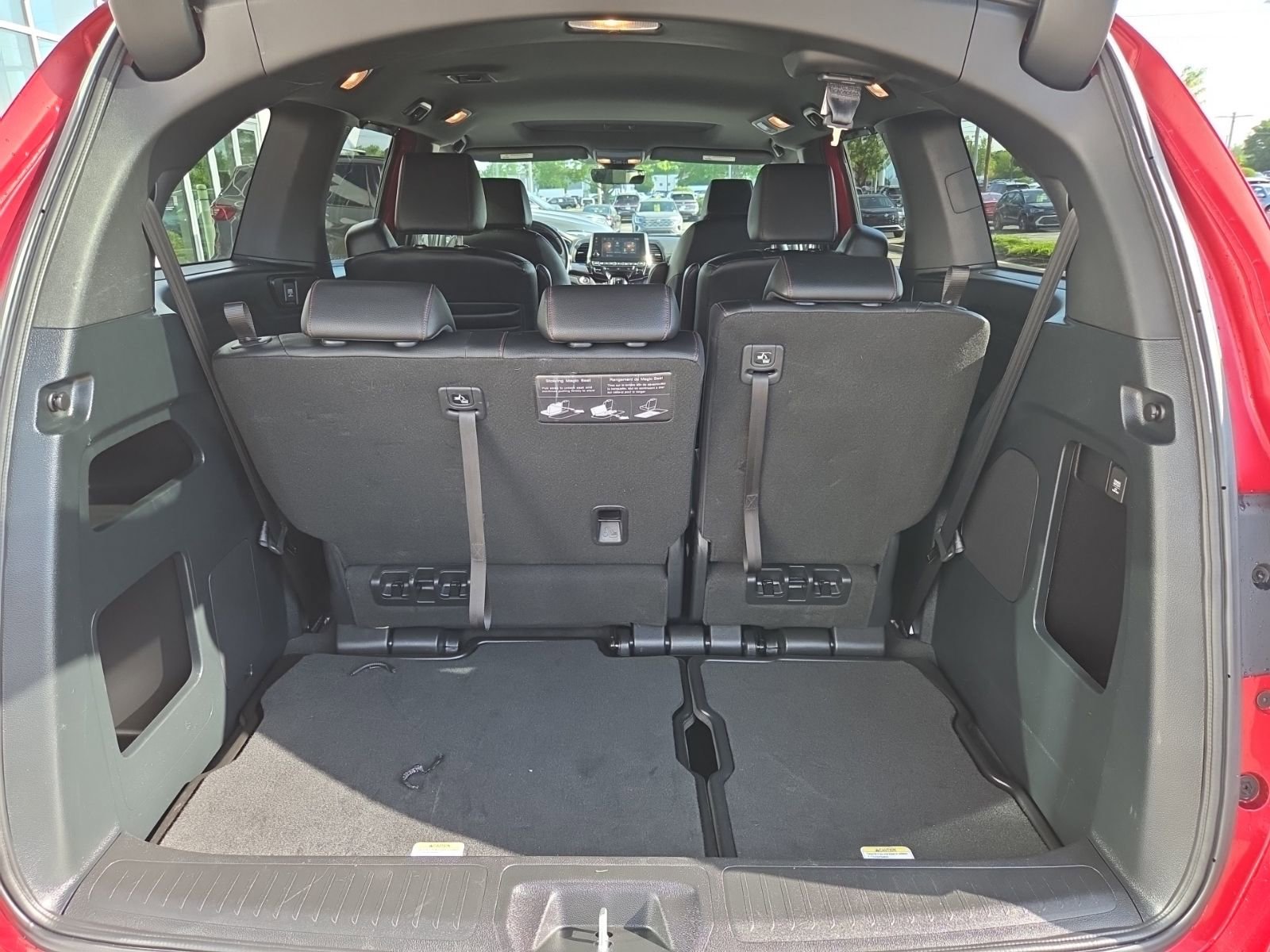 Used 2023 Honda Odyssey Sport image 12