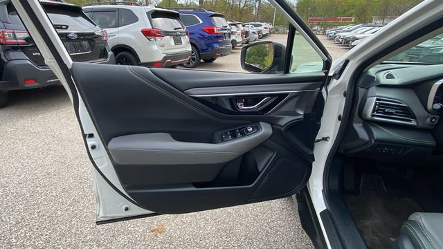 Used 2020 Subaru Outback Onyx Edition XT AWD/4WD image 15