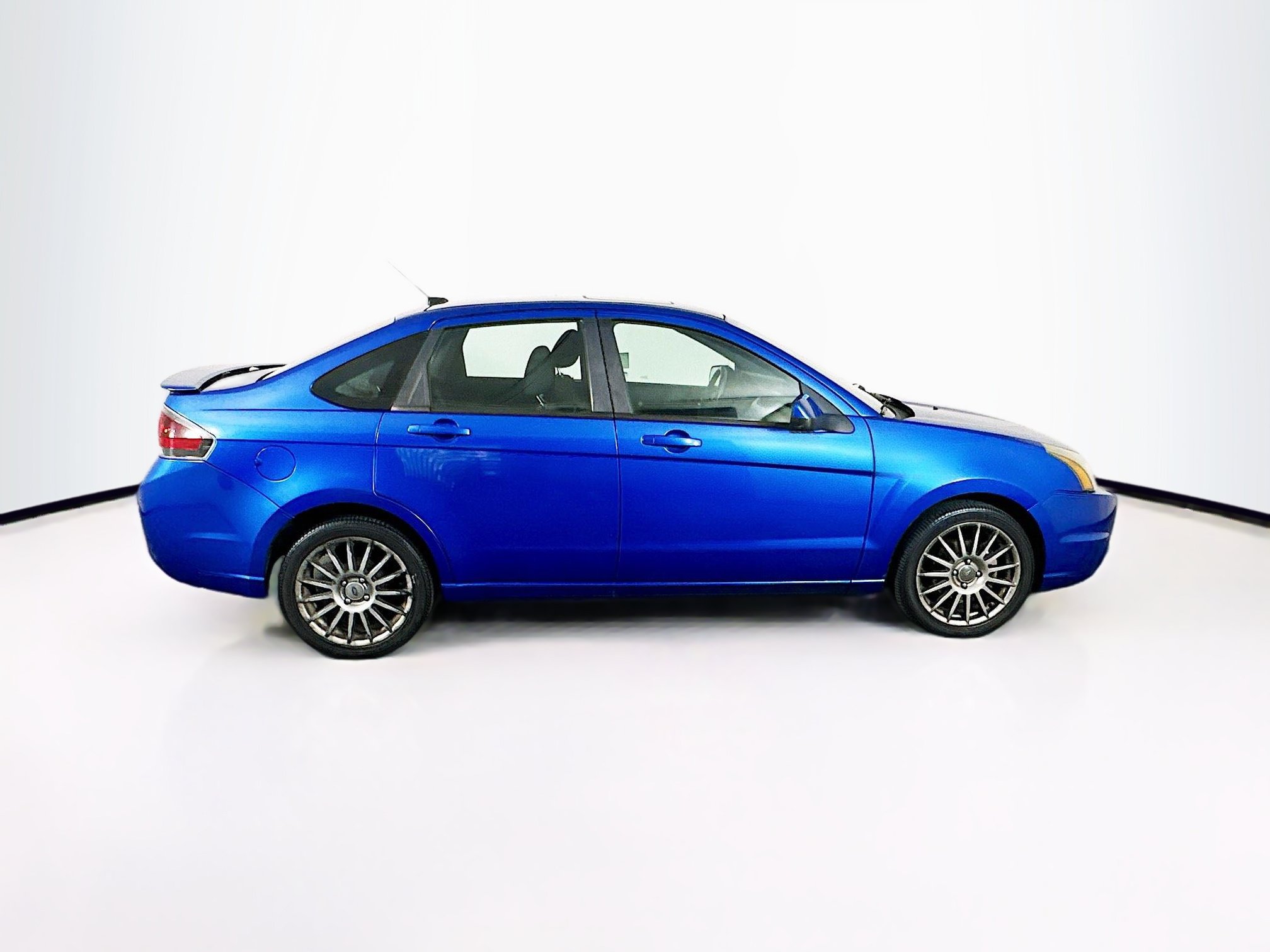 Used 2011 Ford Focus SES w/ 401A Rapid Spec Order Code FWD image 10