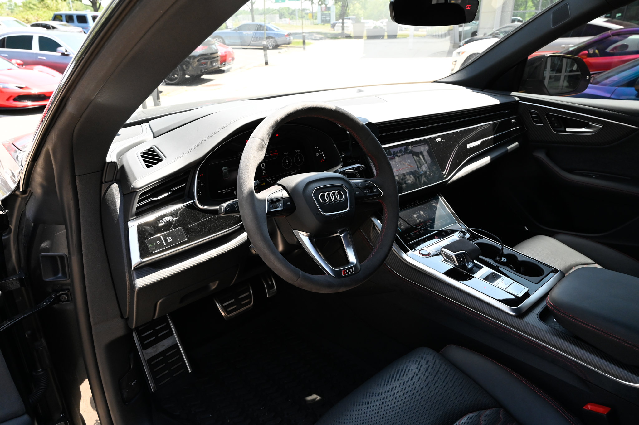 Used 2024 Audi RS Q8 AWD/4WD image 16