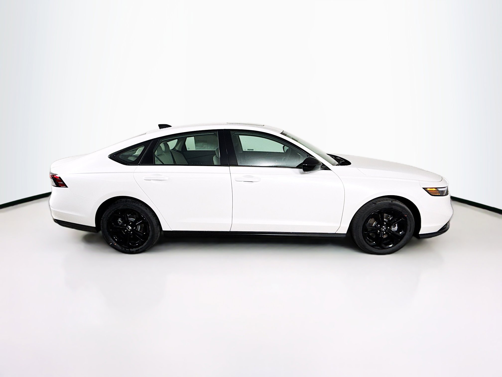 New 2025 Honda Accord SE image 2