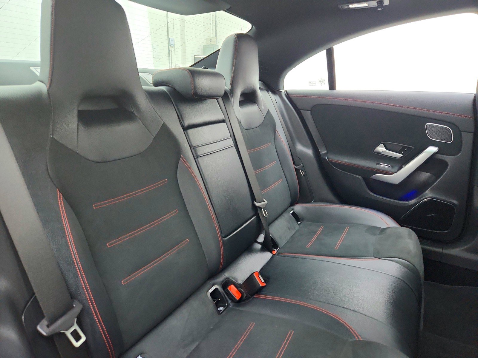 Certified 2025 Mercedes-Benz CLA 35 AMG 4MATIC image 27