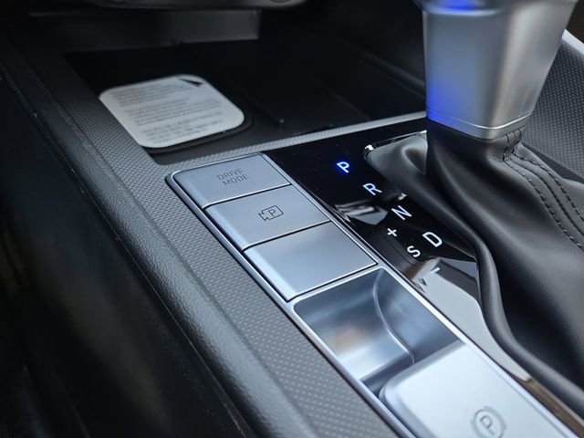 New 2026 Hyundai Elantra Limited FWD image 17