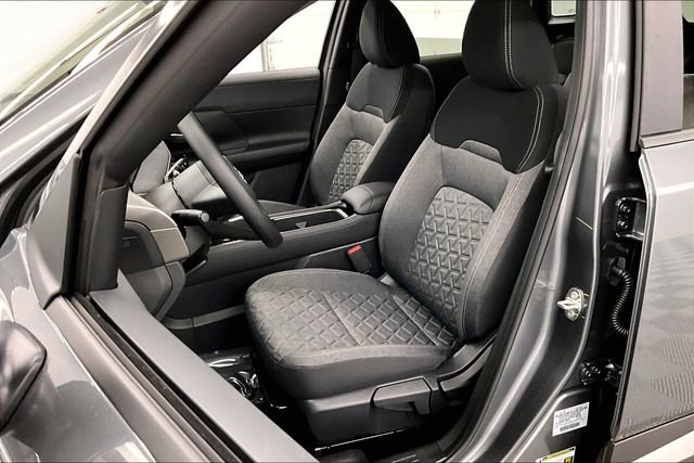 New 2026 Nissan Kicks SV image 10