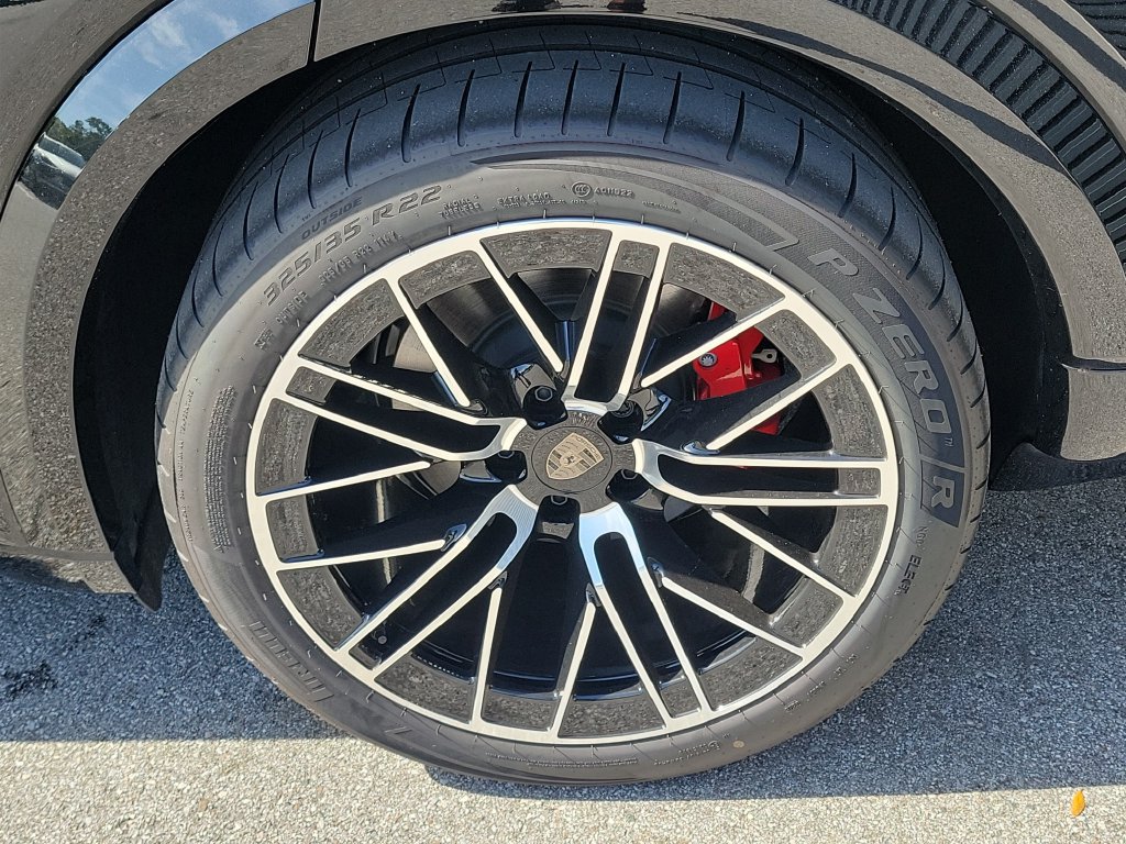 New 2026 Porsche Cayenne Turbo AWD/4WD image 11